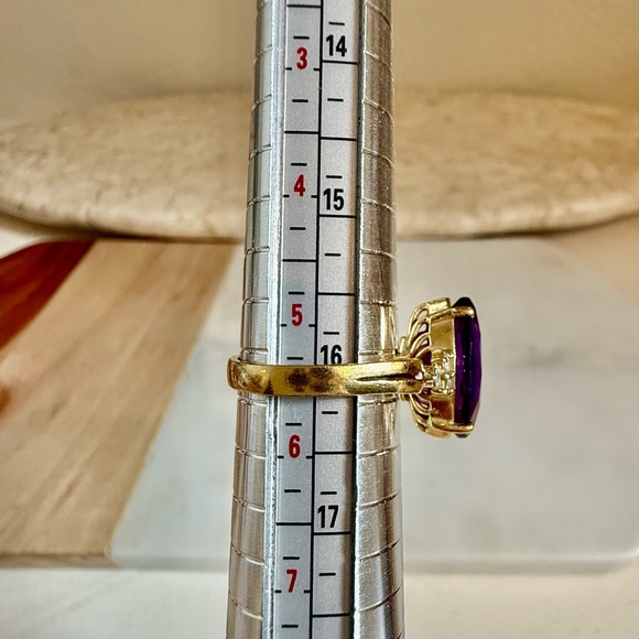 Elegant Purple Amethyst Diamond 14k Gold Women's Ring - Picture 3 of 7